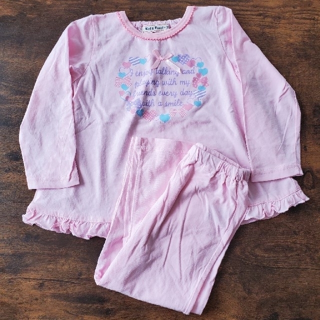 KIDS FORET(キッズフォーレ)のるな様　Kids foret パジャマ100 キッズ/ベビー/マタニティのキッズ服女の子用(90cm~)(パジャマ)の商品写真