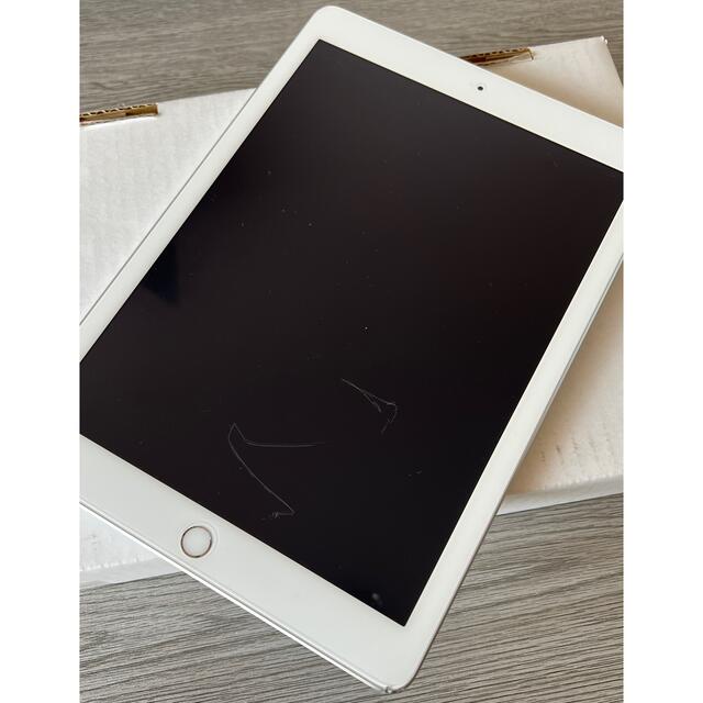 iPad - SIMフリー iPad 第5世代 32GB MP1L2J/A シルバー一括○の通販