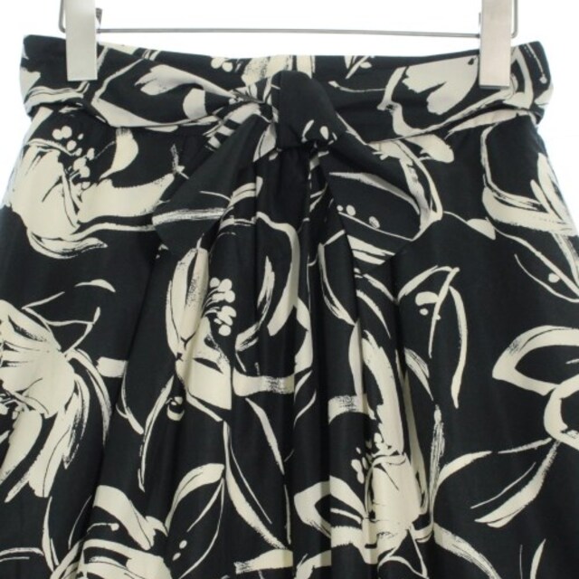tiara(ティアラ)のTiara ロング・マキシ丈スカート レディース レディースのスカート(ロングスカート)の商品写真