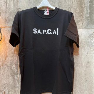 サカイ(sacai)のクリーニング済　sacai x A.P.C. Tシャツ BLACK Mサイズ(Tシャツ/カットソー(半袖/袖なし))