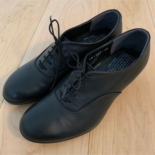 ショセ(chausser)のトラベルシューズ　バイ　ショセ　レザーレースアップウェッジソール(ローファー/革靴)