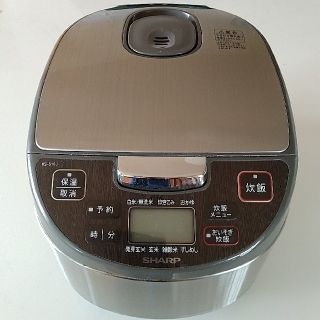 シャープ(SHARP)のジャー炊飯器　5.5合炊き　シャープ　2019年製　取扱説明書付き(炊飯器)