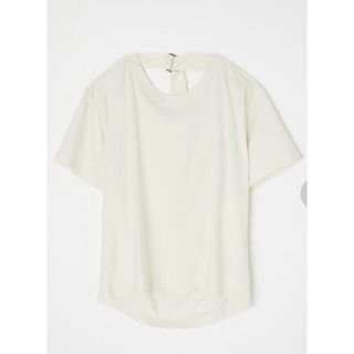 マウジー(moussy)の【新品】マウジー　moussy Tシャツ　バックデザイン(Tシャツ(半袖/袖なし))