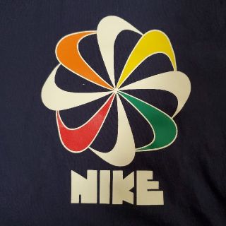 ナイキ(NIKE)のNIKE　ナイキ　風車　Tシャツ(Tシャツ/カットソー(半袖/袖なし))