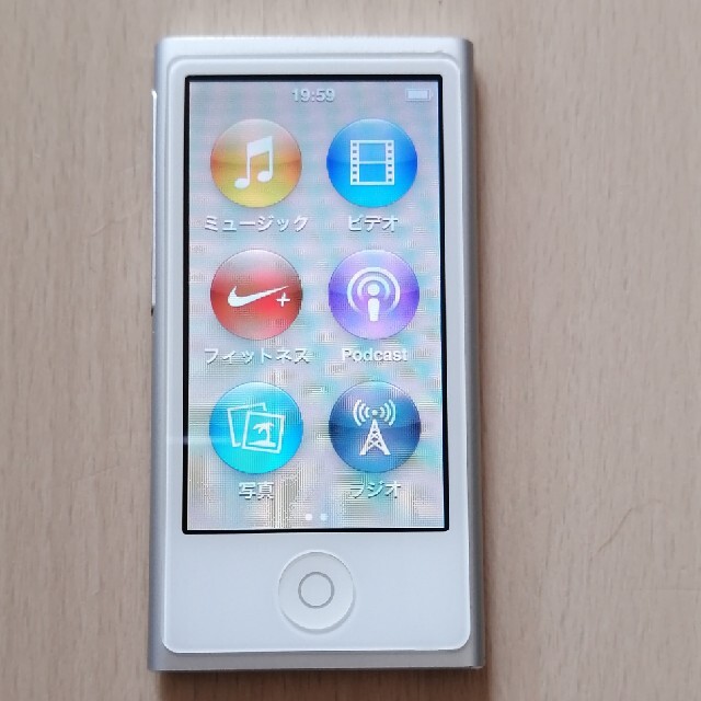 iPod(アイポッド)のiPod nano 第7世代 スマホ/家電/カメラのオーディオ機器(ポータブルプレーヤー)の商品写真