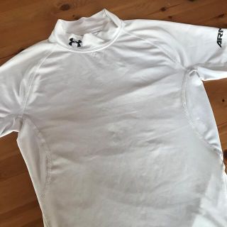 アンダーアーマー(UNDER ARMOUR)のアンダーアーマー、アンダーシャツ(ウェア)