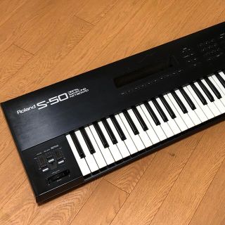 ローランド(Roland)の【ジャンク品】ローランド　S-50 サンプリングキーボード(キーボード/シンセサイザー)