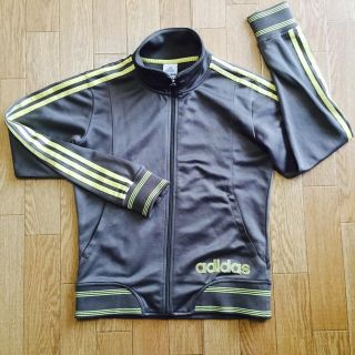 アディダス(adidas)の【adidasお洒落セットアップ★★上のみ】(ジャージ)