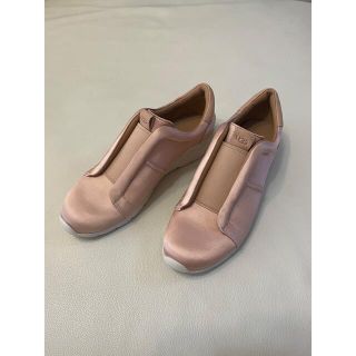 アグ(UGG)の☆お値引き☆UGG サテンピンクスニーカー(スニーカー)