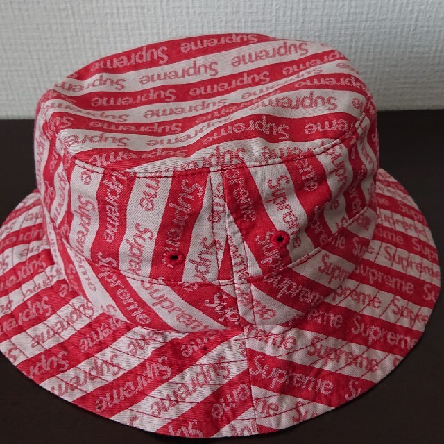 Supreme(シュプリーム)のJacquard Logo Crusher Bucket Hat メンズの帽子(ハット)の商品写真
