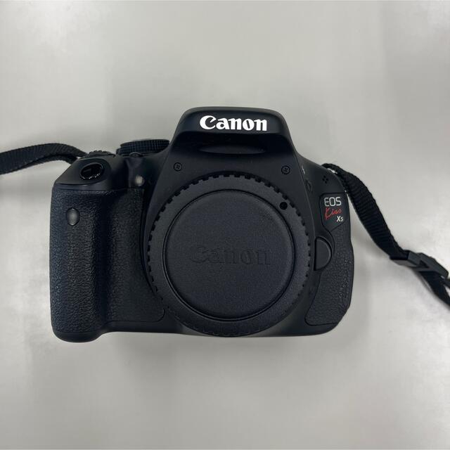 Canon(キヤノン)のcanon eos kiss X5 スマホ/家電/カメラのカメラ(デジタル一眼)の商品写真