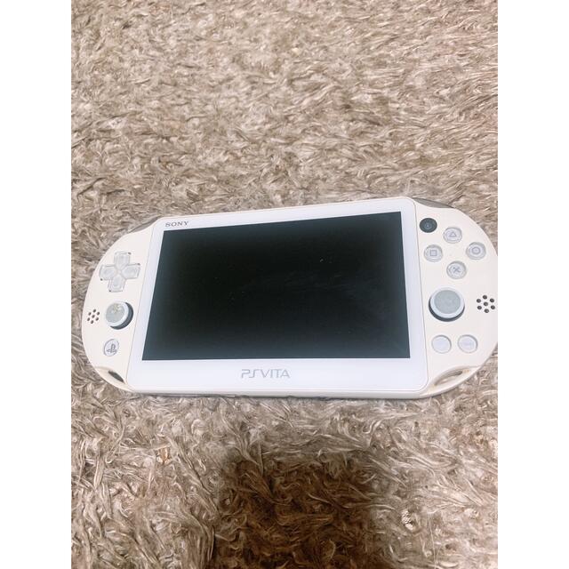 PlayStation Vita(プレイステーションヴィータ)の専用PlayStation Vita Wi-Fiモデル PCH-2000 エンタメ/ホビーのゲームソフト/ゲーム機本体(携帯用ゲーム機本体)の商品写真