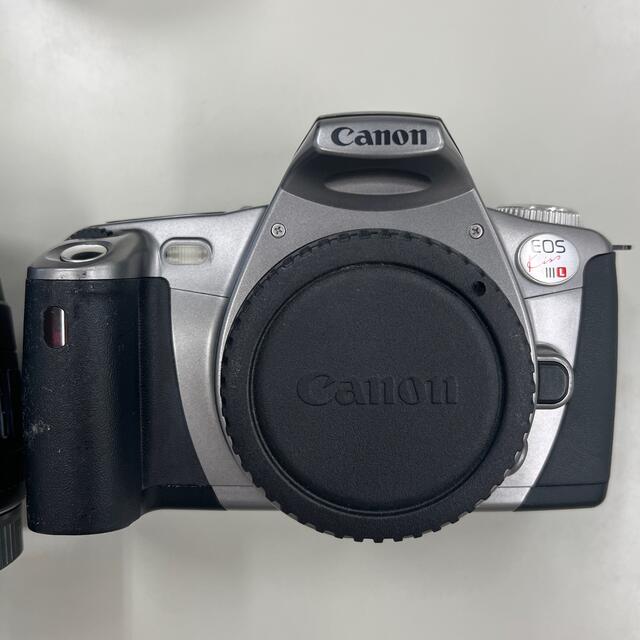 Canon(キヤノン)のフィルムカメラ　Canon EOS kiss3 スマホ/家電/カメラのカメラ(フィルムカメラ)の商品写真