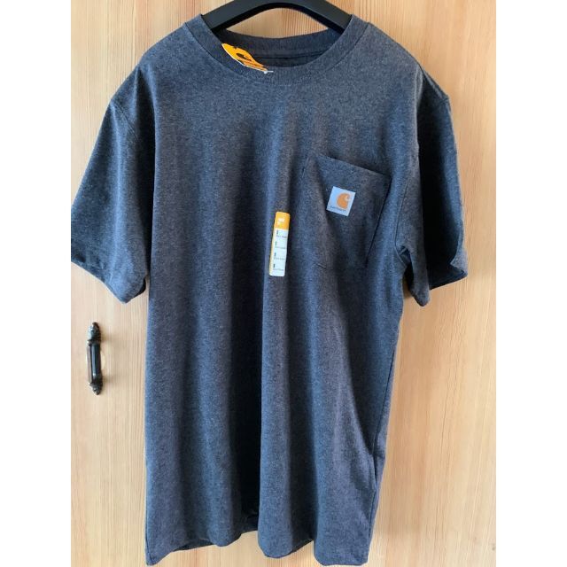 carhartt(カーハート)の新品 未使用 カーハート ポケT  グレー Sサイズ メンズのトップス(Tシャツ/カットソー(半袖/袖なし))の商品写真