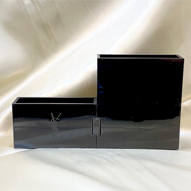 Yves Saint Laurent Beaute(イヴサンローランボーテ)の未使用新品☆YSL イブサンローラン ブラシスタンド ノベルティ 箱あり コスメ/美容のメイク道具/ケアグッズ(メイクボックス)の商品写真