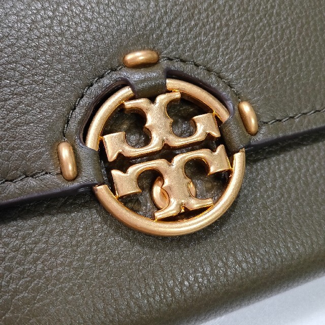 Tory Burch(トリーバーチ)の【専用出品】トリーバーチ ミラー フラップ ウォレット 折財布 グリーン レディースのファッション小物(財布)の商品写真