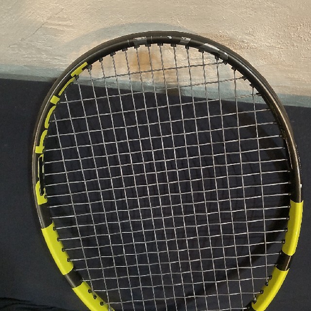 Babolat(バボラ)のピュアアエロvs スポーツ/アウトドアのテニス(ラケット)の商品写真