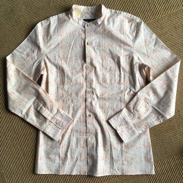 A.P.C(アーペーセー)のAPC スタンドカラー 長袖 シャツ フランス製 コットン 38 M レディースのトップス(シャツ/ブラウス(長袖/七分))の商品写真