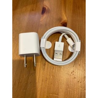 アイフォーン(iPhone)のiPhone 純正　充電器(バッテリー/充電器)