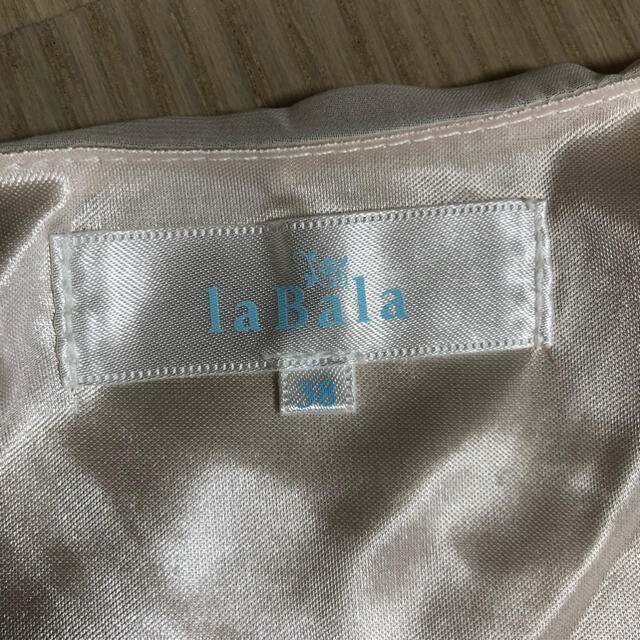 la Bala(ラバーラ)のlaBalaのブラウス レディースのトップス(シャツ/ブラウス(長袖/七分))の商品写真