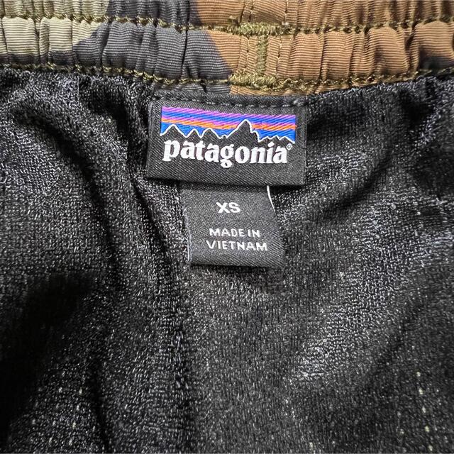 patagonia(パタゴニア)の【美品・希少カラー】男女兼用可　パタゴニア　ショーツXS カモ柄　 メンズのパンツ(ショートパンツ)の商品写真