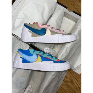 ナイキ(NIKE)の【5/10まで値下げ】KAWS × sacai × Nike Blazer(スニーカー)