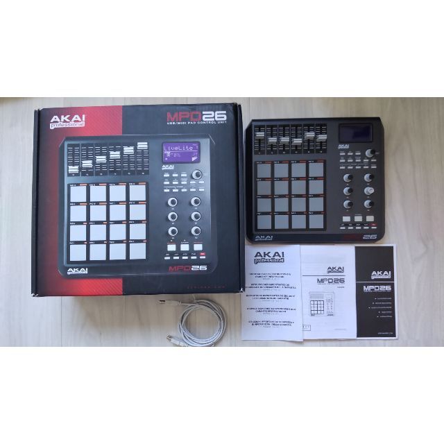 AKAI MPD26 【中古/付属品・パーツ欠けあり】 楽器のDTM/DAW(MIDIコントローラー)の商品写真