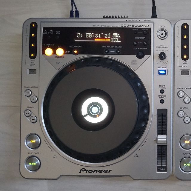 パイオニア　CDJ800MK2 を2台　DJセット