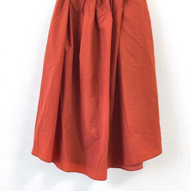 BARNYARDSTORM(バンヤードストーム)のBANYARDSTORM　バンヤードストーム　フレアスカート　オレンジレッド レディースのスカート(ロングスカート)の商品写真