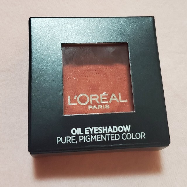 L'Oreal Paris(ロレアルパリ)の【値下】ロレアルパリ カラークイーン オイルシャドウ 10 コスメ/美容のベースメイク/化粧品(アイシャドウ)の商品写真