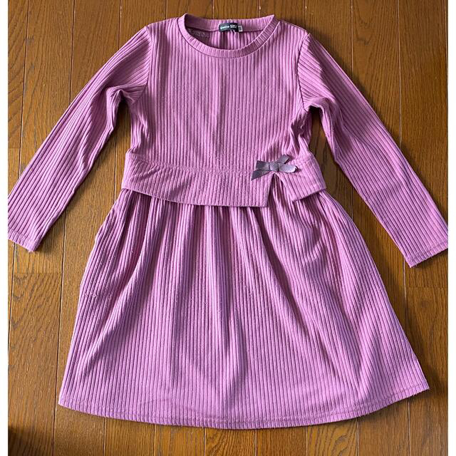 BeBe(ベベ)のべべのワンピース120cm キッズ/ベビー/マタニティのキッズ服女の子用(90cm~)(ワンピース)の商品写真