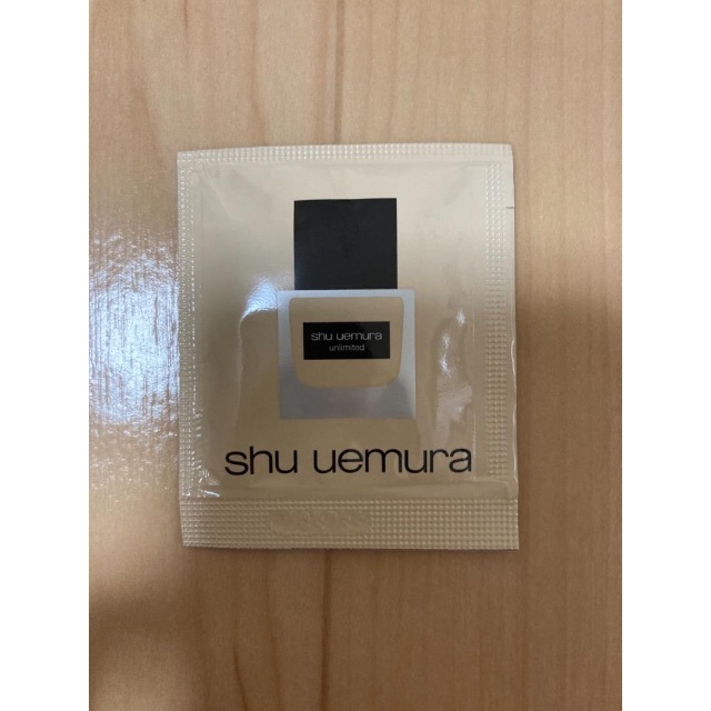 shu uemura(シュウウエムラ)のアンリミテッドラスティングフルイド コスメ/美容のベースメイク/化粧品(化粧下地)の商品写真