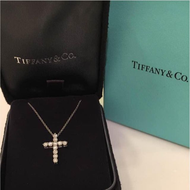 Tiffany & Co. - TIFFANY プラチナ クロスペンダント
