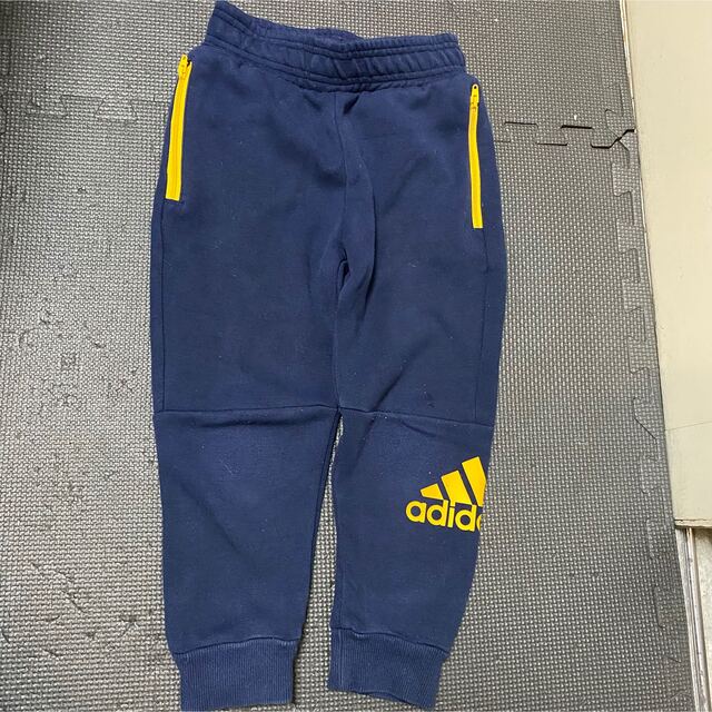 adidas(アディダス)の専用！アディダスジャージ　110 ネイビー2着セット キッズ/ベビー/マタニティのキッズ服男の子用(90cm~)(パンツ/スパッツ)の商品写真