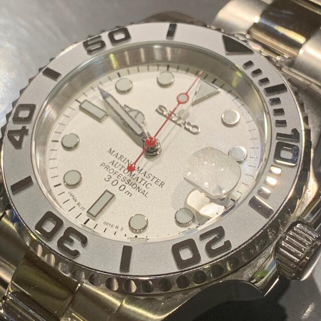 Seiko mod nh35ムーブメント搭載 セイコー ロレジウム　赤針  メンズの時計(腕時計(アナログ))の商品写真