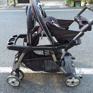 送料込み　Graco (グレコ)二人乗りベビーカー