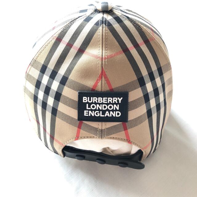 BURBERRY(バーバリー)のBurberry London England バーバリー　ロゴアップリケcap メンズの帽子(キャップ)の商品写真