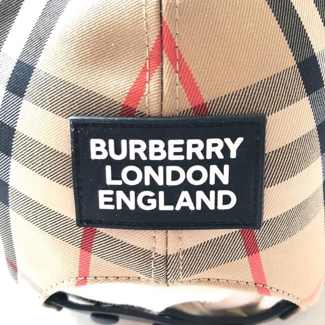 BURBERRY(バーバリー)のBurberry London England バーバリー　ロゴアップリケcap メンズの帽子(キャップ)の商品写真