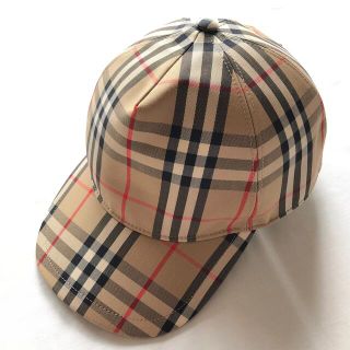 バーバリー(BURBERRY)のBurberry London England バーバリー　ロゴアップリケcap(キャップ)