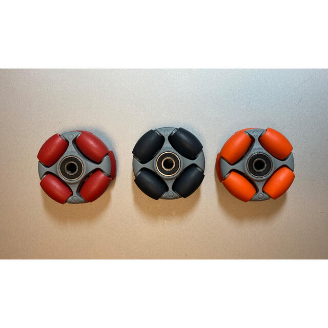 Brompton オムニホイール 数量限定 方向転換がらくらく自由自在 輪行の季節到来です の通販 By 山ちゃん S Shop ブロンプトンならラクマ Brompton オムニホイール 数量限定 方向転換がらくらく自由自在 輪行の季節到来です の通販 By 山ちゃん S Shop ブロンプトンならラクマ