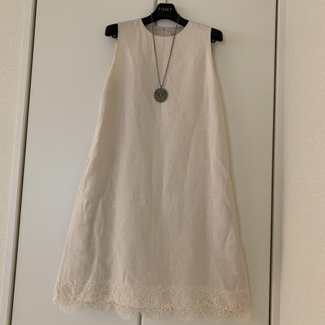 現行品 　フォクシー　ワンピース　The Francine Dress　ホワイト