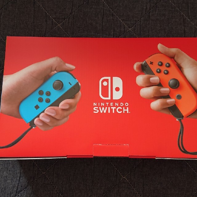 Nintendo Switch(ニンテンドースイッチ)の☆新品未使用☆ニンテンドー スイッチ本体☆ エンタメ/ホビーのゲームソフト/ゲーム機本体(携帯用ゲーム機本体)の商品写真