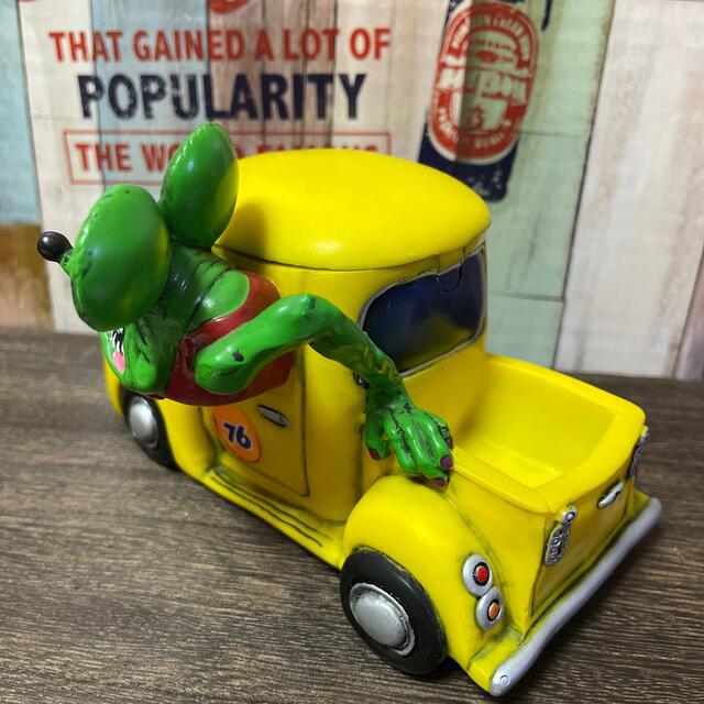 【廃盤商品/レア】レジン製 RATFINK ラットフィンク 車形フィギュア 灰皿 エンタメ/ホビーのフィギュア(アメコミ)の商品写真