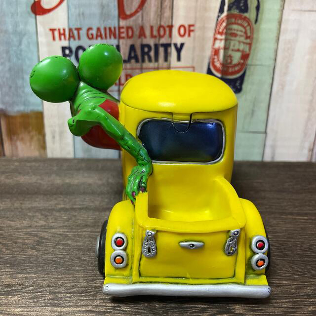 【廃盤商品/レア】レジン製 RATFINK ラットフィンク 車形フィギュア 灰皿 エンタメ/ホビーのフィギュア(アメコミ)の商品写真