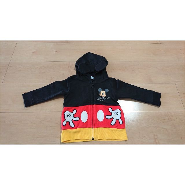 Disney(ディズニー)のミッキーマウス　パーカー　キッズ80ｃｍ キッズ/ベビー/マタニティのキッズ服男の子用(90cm~)(ジャケット/上着)の商品写真