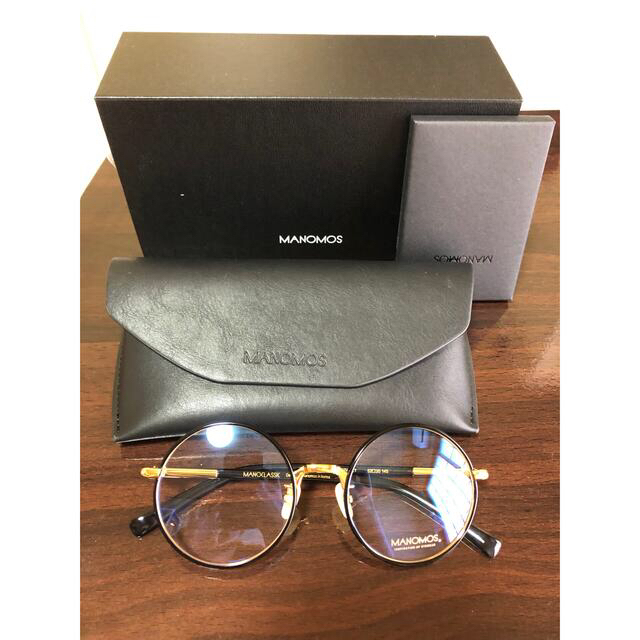 れん様専用　BTS ジミン着用　メガネ　MANOMOS メンズのファッション小物(サングラス/メガネ)の商品写真