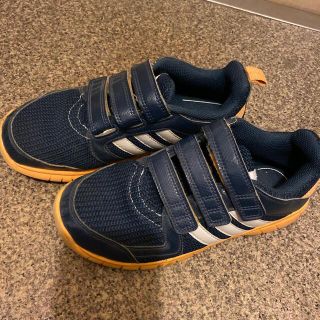 アディダス(adidas)のアディダス スニーカー 21.5(スニーカー)