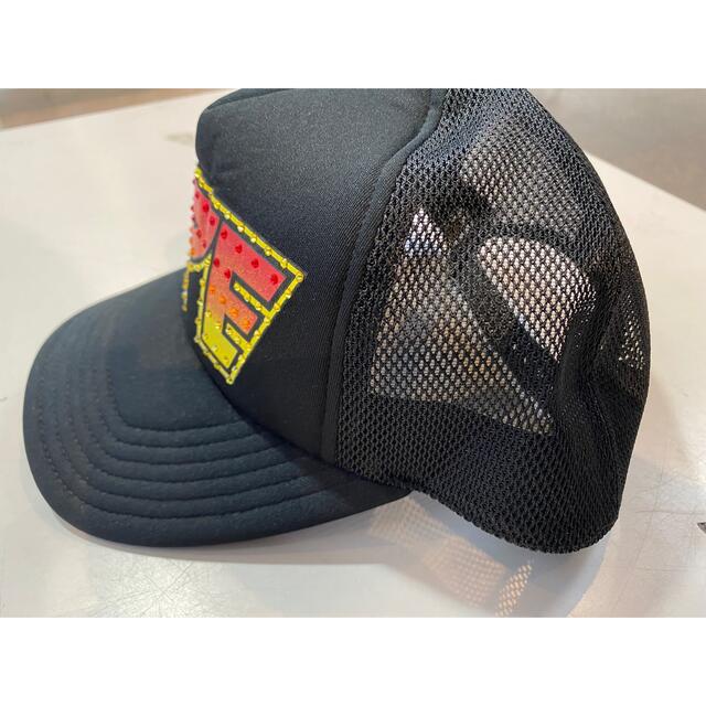 A BATHING APE(アベイシングエイプ)のBAPE CRYSTAL STONE MESH CAP メンズの帽子(キャップ)の商品写真