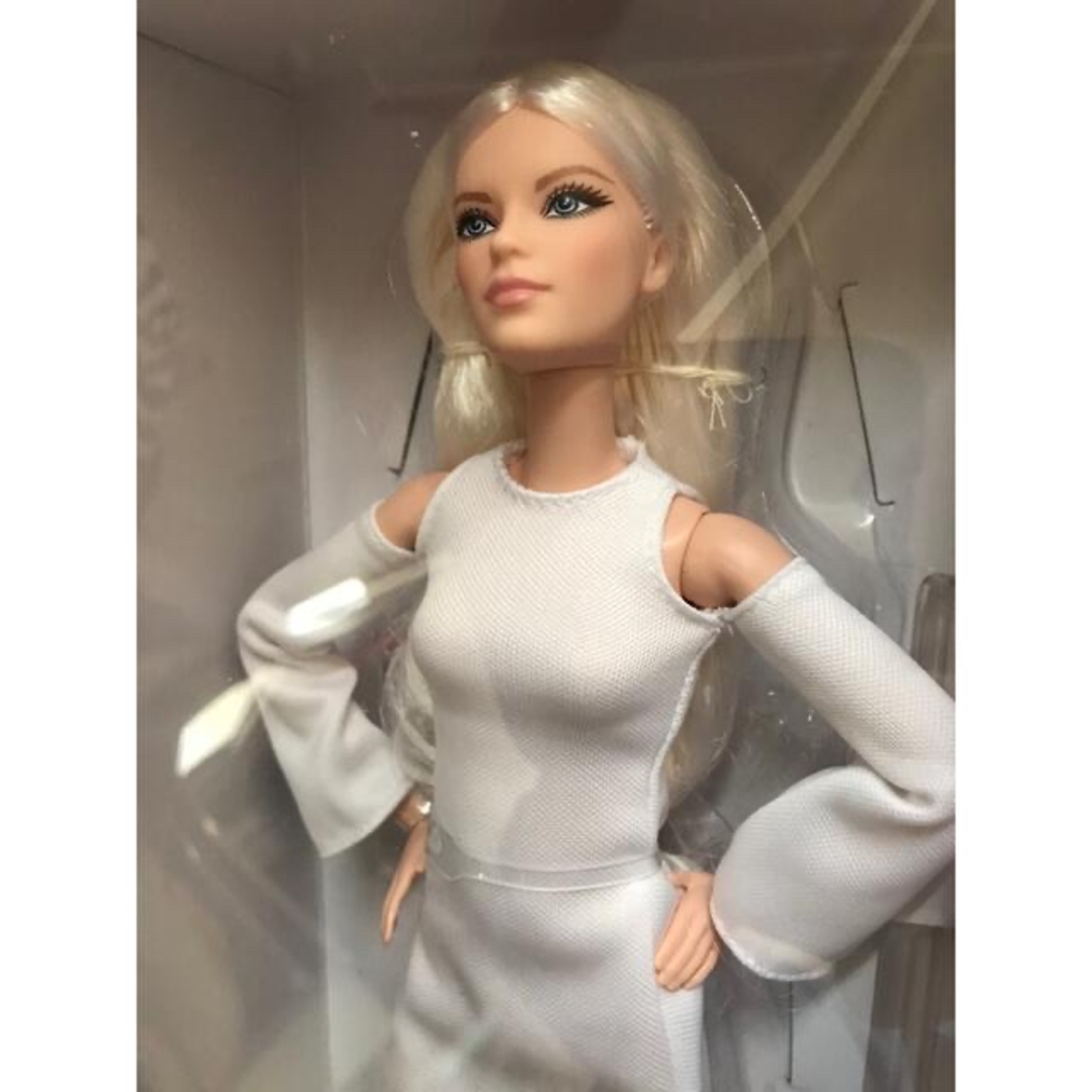 バービーLOOKS プラチナブロンド キュートの通販 by ぽん's shop