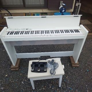 電子ピアノ  コルグ  美品(電子ピアノ)